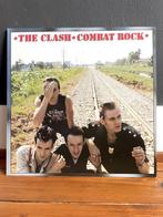 The Clash, LP Combat Rock, mét reuzeposter, Cd's en Dvd's, Vinyl | Rock, Verzenden, Zo goed als nieuw, Overige formaten, Poprock