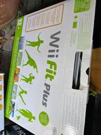 Wii fit plus + accercoires, 1 speler, Ophalen, Sport, Vanaf 3 jaar