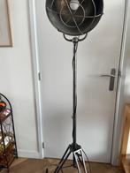 Industriele lamp, Huis en Inrichting, Lampen | Vloerlampen, Ophalen, Zo goed als nieuw, 150 tot 200 cm