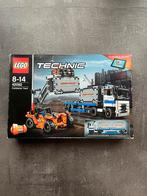 LEGO Technic 42062-Container Yard(2-in-1, compleet met doos), Kinderen en Baby's, Speelgoed | Duplo en Lego, Verzenden, Zo goed als nieuw