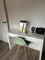 IKEA MALM Toilettafel Wit + Glasplaat & Stoel, Huis en Inrichting, Tafels | Kaptafels, 100 tot 150 cm, Ophalen of Verzenden, Minder dan 100 cm
