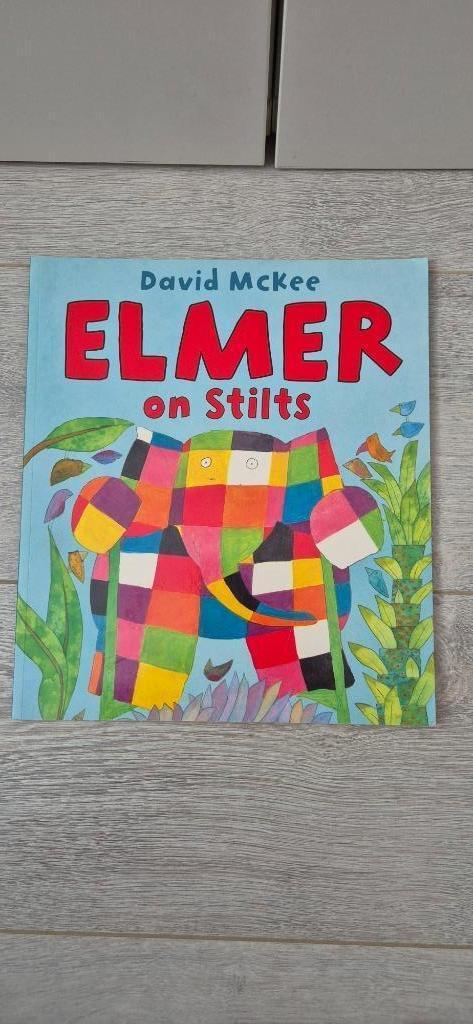 David McKee - Elmer on Stilts, Boeken, Kinderboeken | Kleuters, Nieuw, Fictie algemeen, 5 of 6 jaar, Jongen of Meisje, Ophalen of Verzenden