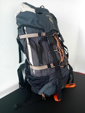 Wildbeast Rugzak - 40L  Nieuwstaat

 beschikbaar voor biedingen