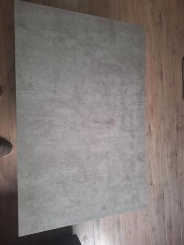 Salontafel  beschikbaar voor biedingen
