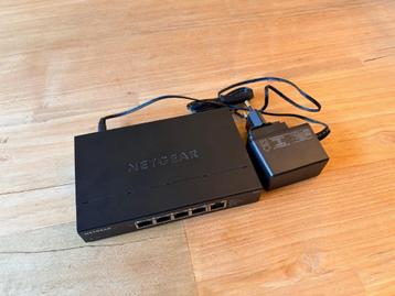 Netgear MS305 Unmanaged switch 2,5 Gbps - 5 poorten beschikbaar voor biedingen