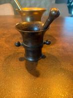 Bronzen vijzel met stamper, Antiek en Kunst, Antiek | Koper en Brons, Ophalen of Verzenden, Brons