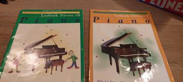 ALFRED 'S BASIC PIANO LIBRARY LESBOEK  PIANO NIVEAU 1B EN 3  beschikbaar voor biedingen
