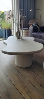 Organische koffietafel in betonciré, Ophalen of Verzenden