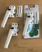 AXA raamsluiting met knop - Links (2X), Ophalen of Verzenden, Zo goed als nieuw, Rvs, Overige typen