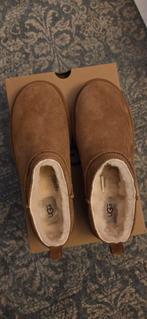 Ugg Classic Micro chestnut maat 38, UGG, Bruin, Lage of Enkellaarzen, Nieuw
