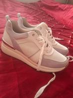 Witte Sneakers - Maat 39, Wit, Ophalen of Verzenden, Gedragen, Sneakers of Gympen