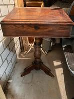 Antiek Naaitafeltje met Opbergruimte, Antiek en Kunst, Antiek | Meubels | Tafels, Ophalen of Verzenden