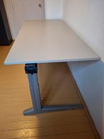 Gratis: degelijk en groot stalen bureau, Ophalen