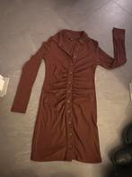 Stradivarius Bruine Jurk Maat M, Maat 38/40 (M), Bruin, Ophalen of Verzenden, Zo goed als nieuw