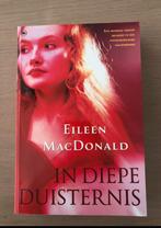 Vier (literaire) thrillers, Ophalen of Verzenden, Zo goed als nieuw, Nederland