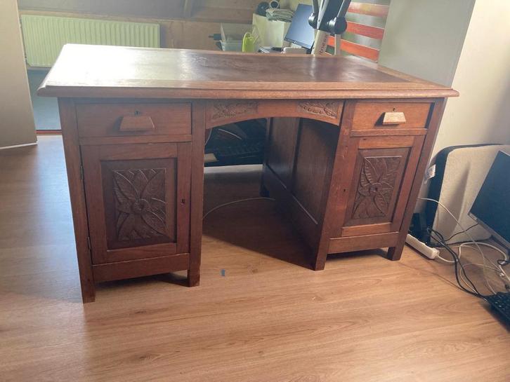Vintage bureau, Huis en Inrichting, Bureaus, Gebruikt, Ophalen