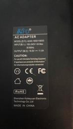 ac adapter, Ophalen of Verzenden, Zo goed als nieuw