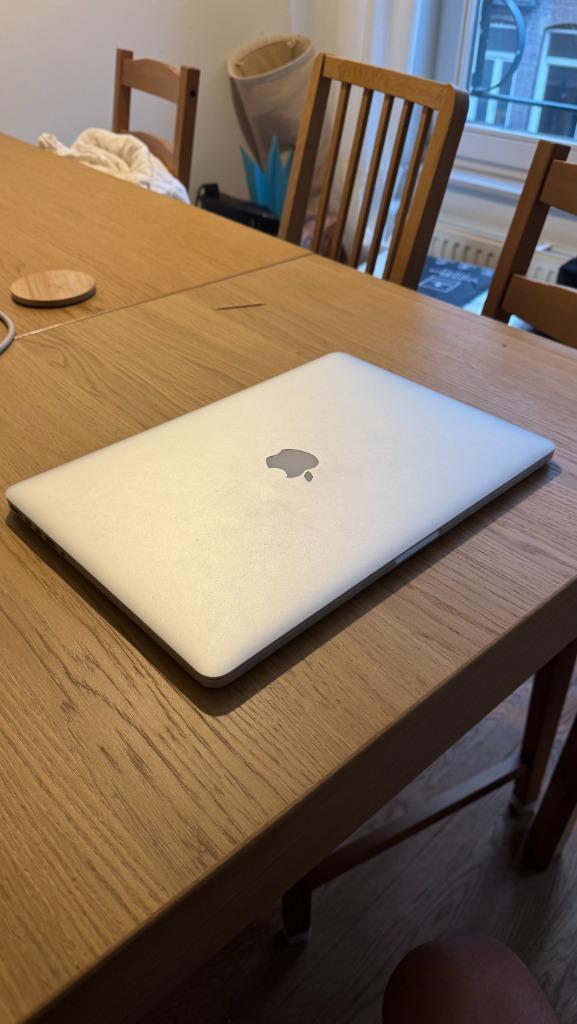 MacBook Pro 15" Retina (Mid 2015) - i7, 16GB RAM, 250GB, Computers en Software, Apple Macbooks, Gebruikt, MacBook Pro, 15 inch