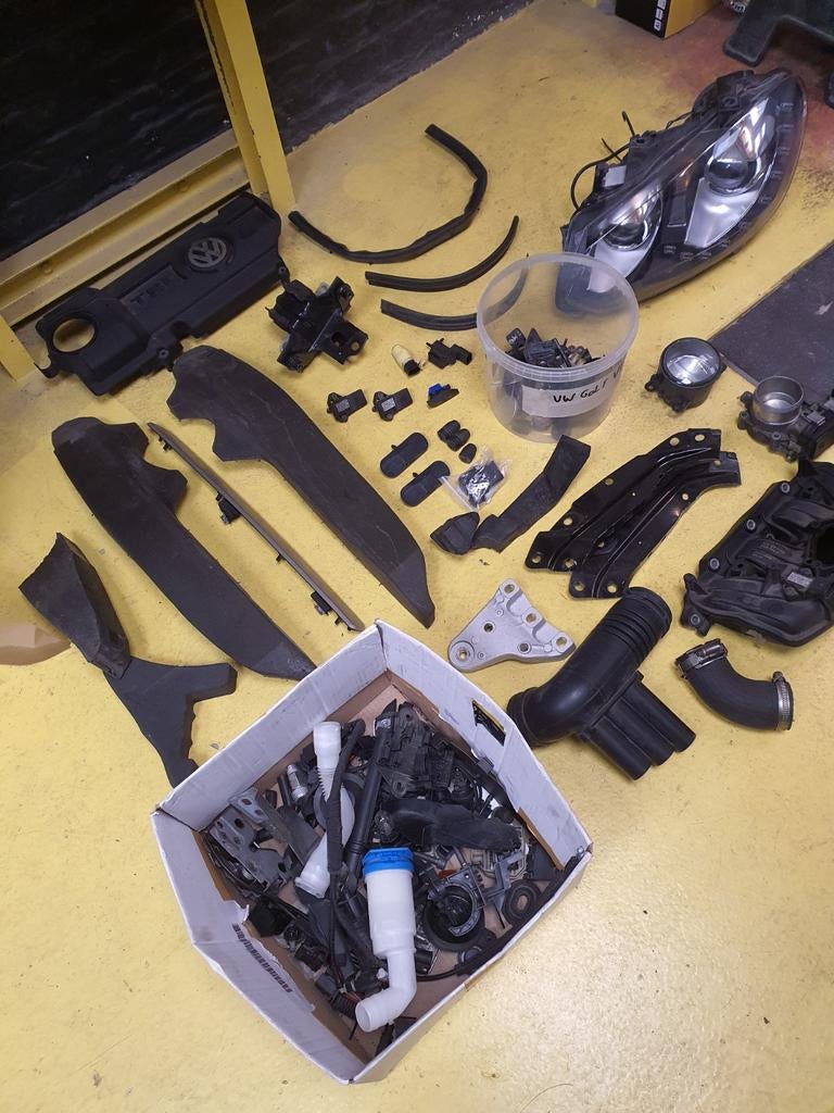 VW Golf & Polo Onderdelen - golf 5 en polo 1017, Auto-onderdelen, Ophalen of Verzenden, Gebruikt, Volkswagen