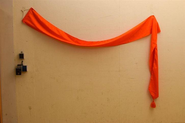 Grote oranje Wimpel 48179, Diversen, Vlaggen en Wimpels, Gebruikt, Ophalen of Verzenden