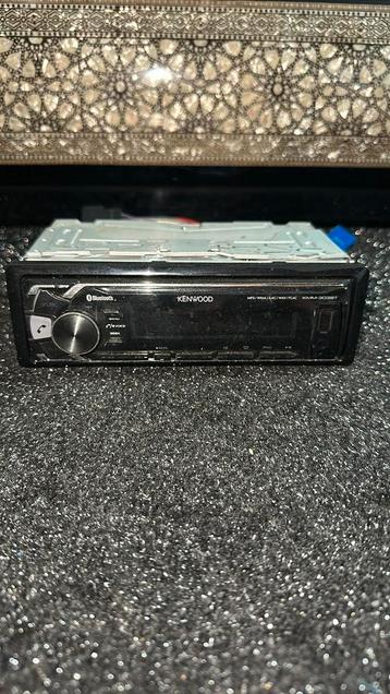 Kenwood KMM-303BT autoradio met Bluetooth 