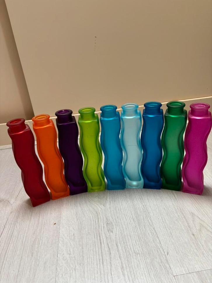 Ikea Sigga Heimis golf-/kronkelvaasjes 9x, Huis en Inrichting, Woonaccessoires | Vazen, Gebruikt, Overige kleuren, Minder dan 50 cm