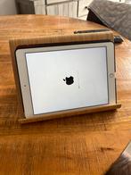 IKEA Vivalla iPad Houder - Bamboe, Computers en Software, Ophalen, Zo goed als nieuw, Overige kleuren, Overige modellen
