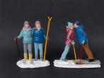 Lemax kerst figuren f24 kerstdorp kersthuisjes ski, Diversen, Kerst, Verzenden, Zo goed als nieuw