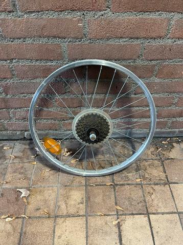 Achterwiel fiets 20inch 6 versnellingen derrailer beschikbaar voor biedingen