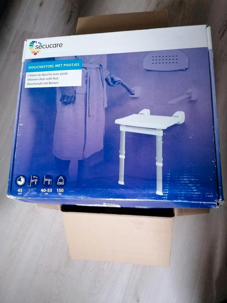 Secucare Douchezitting Opklapbaar Douche Zitje Stoel

Nieuw, Diversen, Verpleegmiddelen, Ophalen of Verzenden