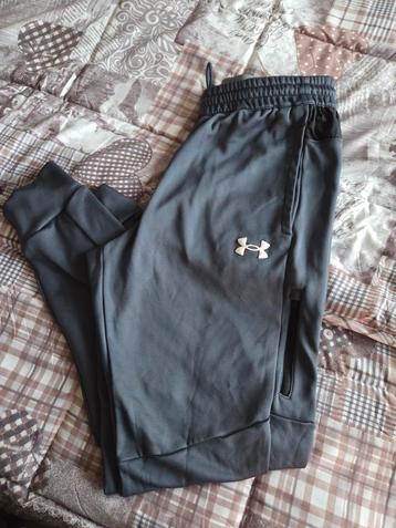 Under Armour Broek Maat L beschikbaar voor biedingen