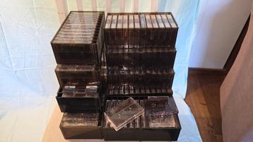 Cassette bandjes C-90 beschikbaar voor biedingen
