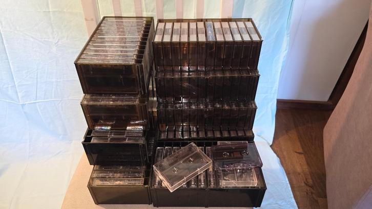 Cassette bandjes C-90, Cd's en Dvd's, Cassettebandjes, Gebruikt, Onbespeeld, Meditatie en Spiritualiteit, 1 bandje, Met bewaardoos, rek of koffer