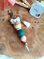 Nieuw, Sleutelhanger/Tashanger 'Mama strik/bloem, Nieuw, Ophalen of Verzenden, Saluty's kinder- en kraamcadeaus, Info@salutys.nl