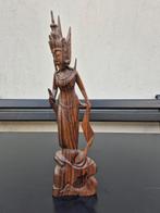 Indonesisch houtsnijwerk vrouw, Ophalen of Verzenden