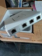 Ubiquiti UniFi Security Gateway (USG), Ophalen of Verzenden, Gebruikt, Router, Ubiquiti