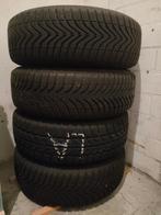 Set winterbanden 185/55R16 met velg incl. Fiat wieldoppen, Auto-onderdelen, Banden en Velgen, Ophalen, Gebruikt, 16 inch, Banden en Velgen