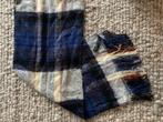Super leuke klassieke geruite sjaal blauw wit hoofdkleuren, Verzenden, Gedragen, Sjaal