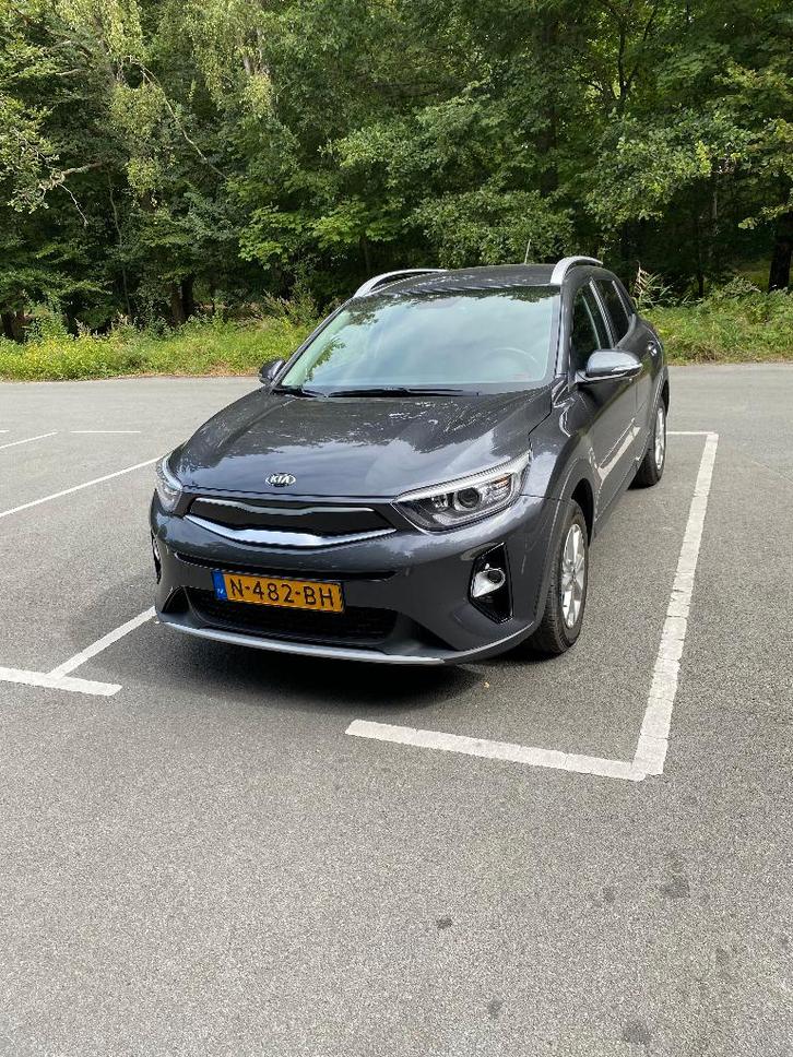 Kia Stonic - 1.2 MPi Design Edition NAVI, CAMERA, CLIMA, Auto's, Kia, Particulier, Stonic, ABS, Achteruitrijcamera, Airbags, Airconditioning