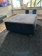 NETTE zwarte Poef / Hocker van MONTEL, Huis en Inrichting, Ophalen, Zo goed als nieuw, Vierkant, 75 tot 100 cm