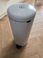 Brabantia NewIcon Prullenbak - 30 liter - White, Ophalen, Met pedaal, 50 tot 75 cm, Zo goed als nieuw