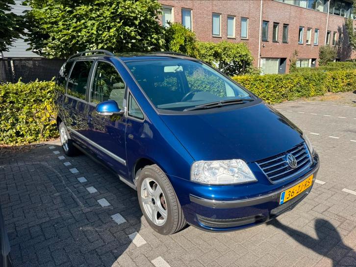 Volkswagen Sharan 2.0 85KW 2008 Blauw te koop, Auto's, Volkswagen, Particulier, Sharan, Benzine, E, MPV, Handgeschakeld, Origineel Nederlands