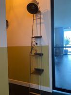 Industriële vloerlamp van metaal met 3 plateaus, Gebruikt, Ophalen of Verzenden, Metaal, 150 tot 200 cm