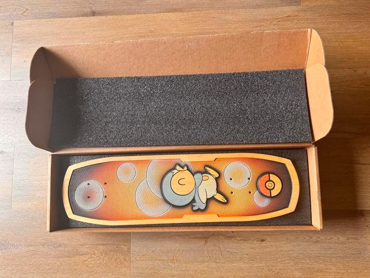 Pokémon Center x Bear Walker Piplup Skateboard, Sport en Fitness, Skateboarden, Nieuw, Skateboard, Ophalen
