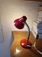 Rood klein vintage frans bureau lampje, Huis en Inrichting, Lampen | Tafellampen, Ophalen of Verzenden, Zo goed als nieuw