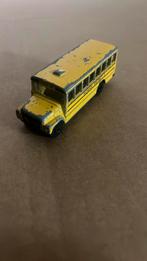 1985 MATCHBOX SCHOOL DISTRICT 2 YELLOW, Hobby en Vrije tijd, Modelauto's | Overige schalen, Ophalen of Verzenden, Zo goed als nieuw