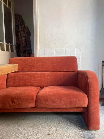 Velvet fluweel retro bankje te koop beschikbaar voor biedingen