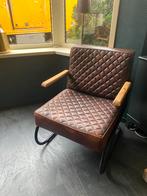 2 mooie stevige leren stoelen, Huis en Inrichting, Ophalen, Gebruikt, Twee, Bruin