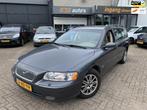 Volvo V70 2.4 / 140PK / MOMENTUM / AIRCO / APK 06-09-2025!, Auto's, Volvo, Voorwielaandrijving, Stof, Beige, 1470 kg