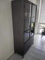 Vitrinekast, Huis en Inrichting, Ophalen, Met deur(en), 50 tot 100 cm, Zo goed als nieuw